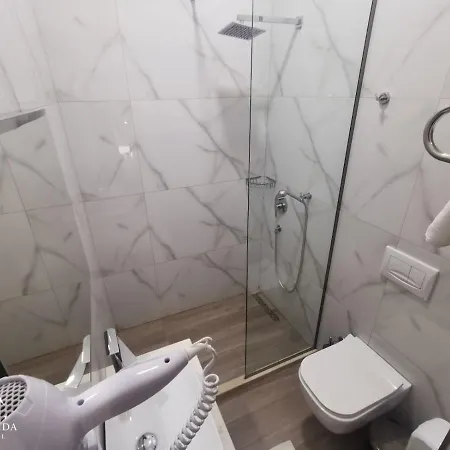 New Akileda Golem (Tirana)